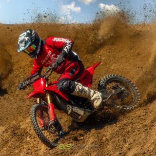 Altis Sigma. An e-enduro that doesn’t rewrite the rules. It creates them. 🚀A 98V platform, 22.5 kW and 601 Nm of instant...